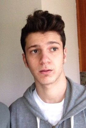 Nejat Uygur 0 toplam dizi sayisi : fox on green