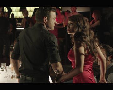 <strong>Aşk Kırmızı</strong> Dublajlı Teaser