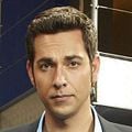 Fotoğraf Zachary Levi