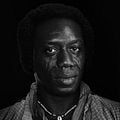 Fotoğraf Hakeem Kae-Kazim
