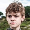 Fotoğraf Thomas Brodie-Sangster