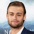 Fotoğraf Douglas Booth