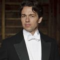 Fotoğraf Julian Ovenden
