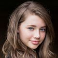 Fotoğraf Sydney Taylor