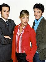 Jeff et Léo, flics et jumeaux görüntüsü