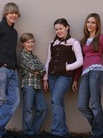 12 Miles of Bad Road görüntüsü