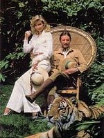 Bring 'Em Back Alive görüntüsü