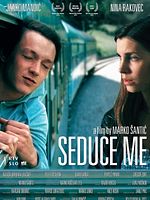 Seduce Me posteri