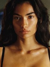 Kelly Gale'un fotoğrafi