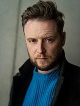 Stephen Ashfield'un fotoğrafi