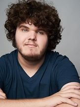 Aidan Delbis'un fotoğrafi