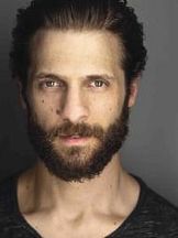 Gregory Connors'un fotoğrafi