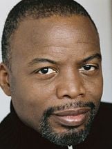 Sterling Macer Jr.'un fotoğrafi