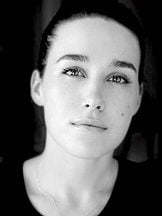 Arta Dobroshi'un fotoğrafi