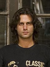 Adam Bousdoukos'un fotoğrafi