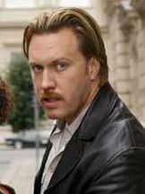 Nicholas Ofczarek'un fotoğrafi