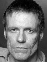 Douglas Russell'un fotoğrafi