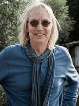 Nejat Yavaşoğulları'un fotoğrafi