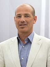 Howard Gordon'un fotoğrafi