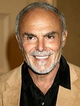 John Saxon'un fotoğrafi