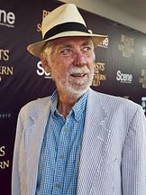 Lowell Landes'un fotoğrafi