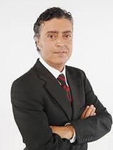 Mert Asutay'un fotoğrafi