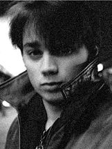 Jean Adrien'un fotoğrafi