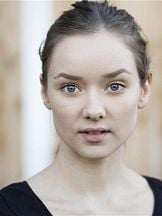 Alexandra Dowling'un fotoğrafi