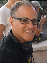 David Petrarca'un fotoğrafi