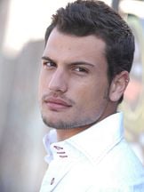 Roberto Urbina'un fotoğrafi