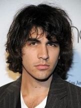 Nick Simons'un fotoğrafi