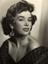 Dawn Addams'un fotoğrafi