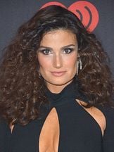 Idina Menzel'un fotoğrafi