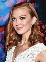 Emily Coutts'un fotoğrafi