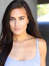 Caitlin Leahy'un fotoğrafi