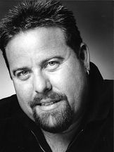 Shane Jacobson'un fotoğrafi