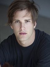 James Godfrey'un fotoğrafi