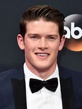 Alex MacNicoll'un fotoğrafi