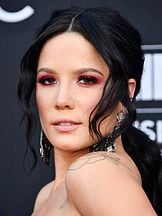 Halsey'un fotoğrafi