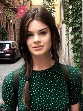 Caroline Day'un fotoğrafi