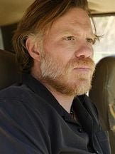 Marc Menchaca'un fotoğrafi