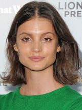 Charlbi Dean Kriek'un fotoğrafi