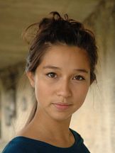 Aoife Hinds'un fotoğrafi