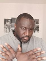 Bruce Dombolo'un fotoğrafi