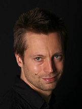 Tom Clear'un fotoğrafi