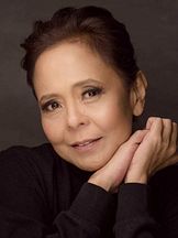 Dolly de Leon'un fotoğrafi