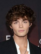 Tyler Lawrence Gray'un fotoğrafi