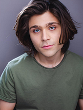 Aamer Husain'un fotoğrafi