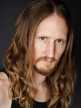 Nicholas X. Parsons'un fotoğrafi