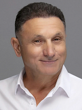 Muzaffer Uzunyılmaz'un fotoğrafi